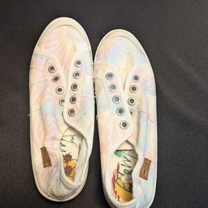 Blowfish Slip-ons Size 7.5